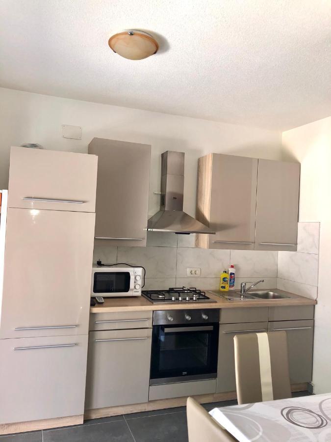 Apartmani Janja Starigrad Paklenica Dış mekan fotoğraf